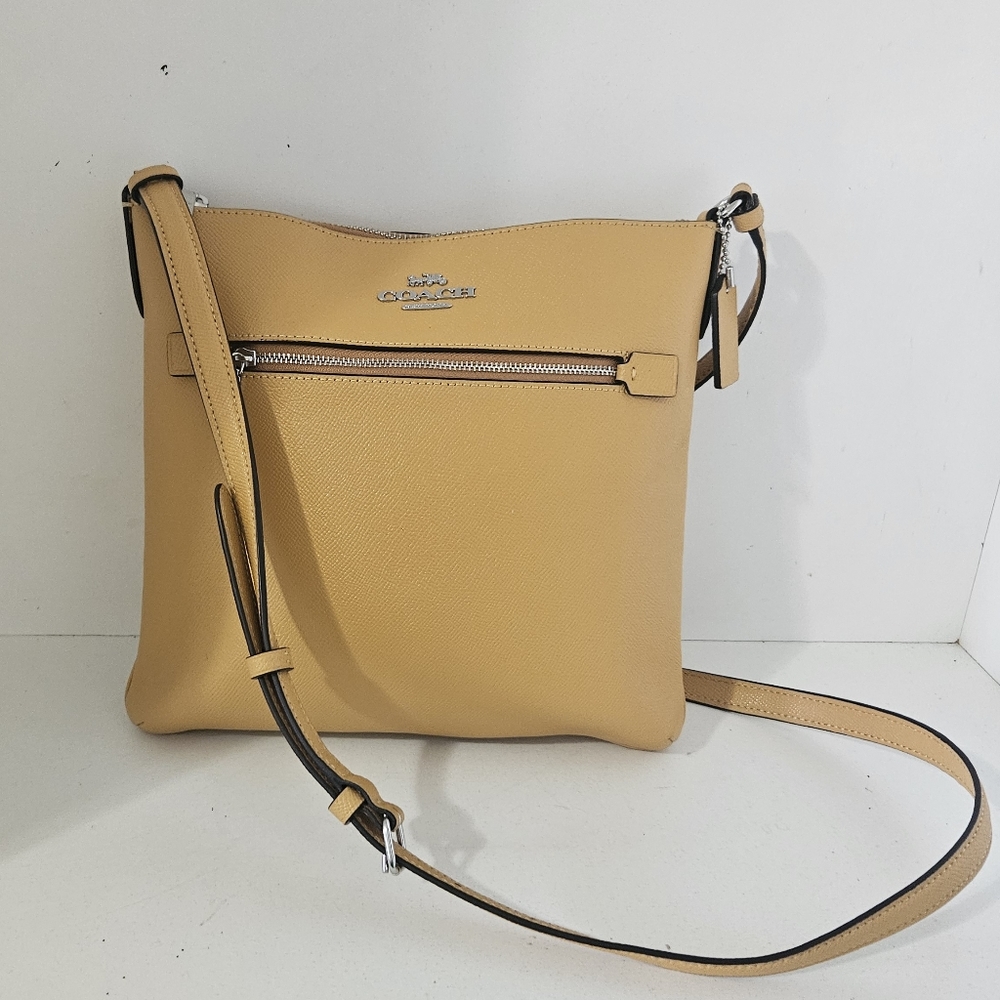 NWOT Coach Honeycomb Color Leather Crossbody Bag - Picture 4 of 13